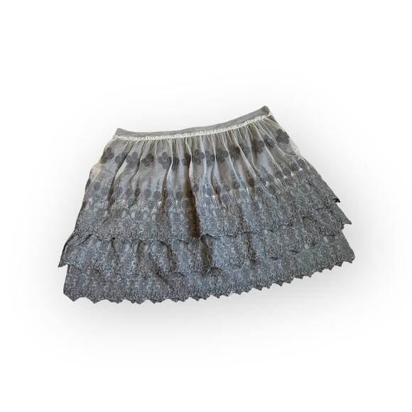 Garnet Hill Dresses & Skirts - Garnet hill gray lace skirt